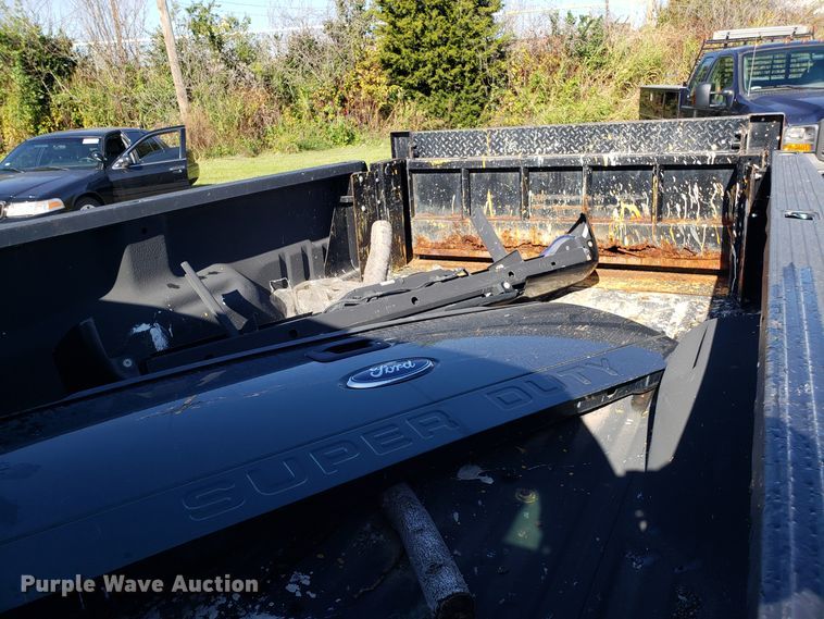 image for item DG8773 2008 Ford F250 Super Duty pickup truck