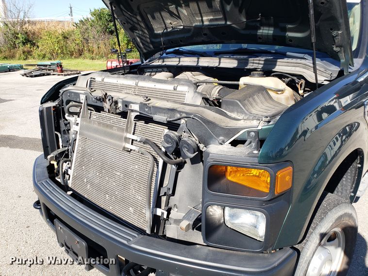 image for item DG8773 2008 Ford F250 Super Duty pickup truck