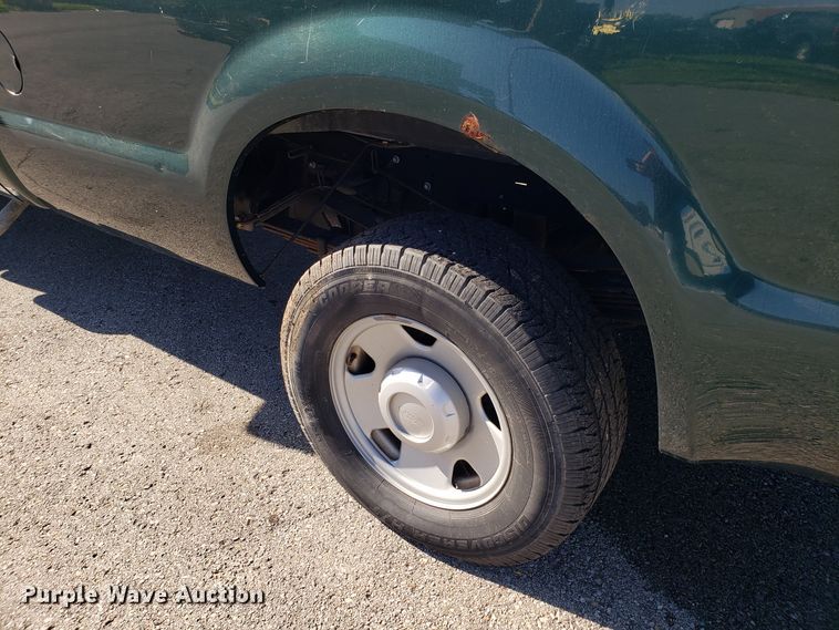 image for item DG8773 2008 Ford F250 Super Duty pickup truck