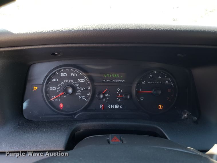 image for item DG8774 2008 Ford Crown Victoria Police Interceptor