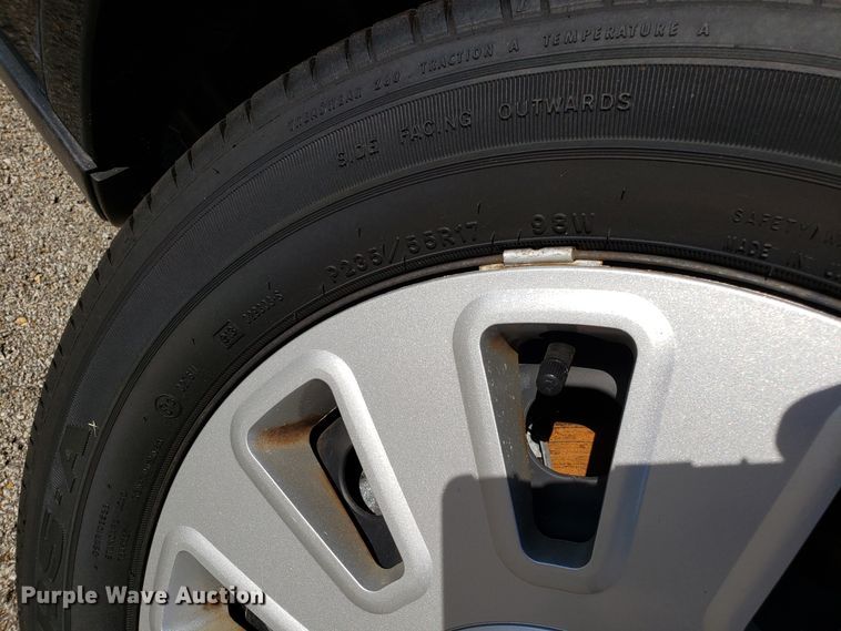 image for item DG8774 2008 Ford Crown Victoria Police Interceptor