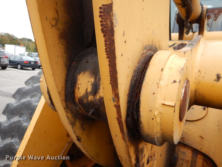 image for item DH2189 2003 John Deere 624H wheel loader