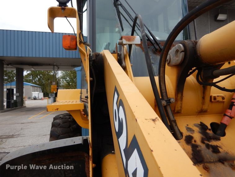 image for item DH2189 2003 John Deere 624H wheel loader