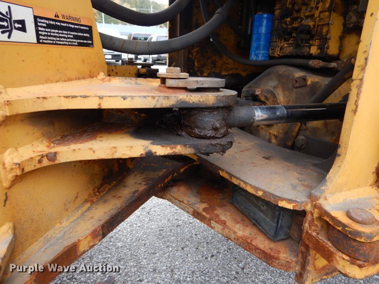 image for item DH2189 2003 John Deere 624H wheel loader