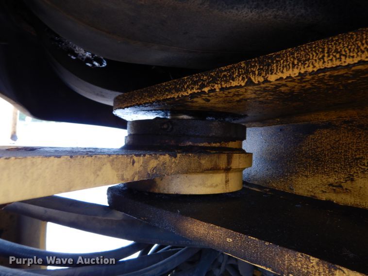 image for item DH2189 2003 John Deere 624H wheel loader