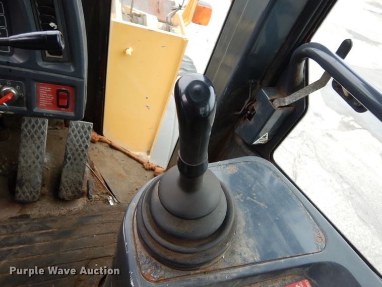 image for item DH2189 2003 John Deere 624H wheel loader