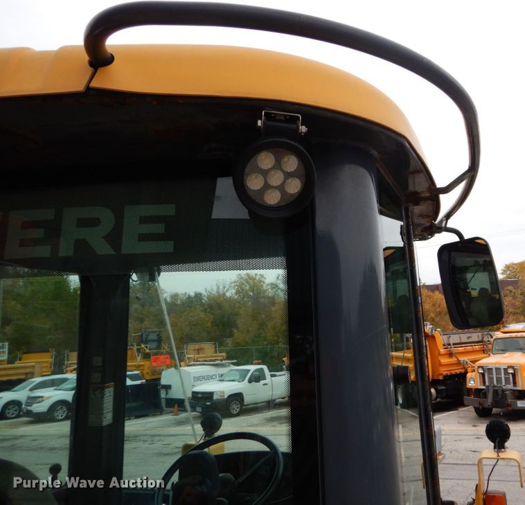 image for item DH2189 2003 John Deere 624H wheel loader