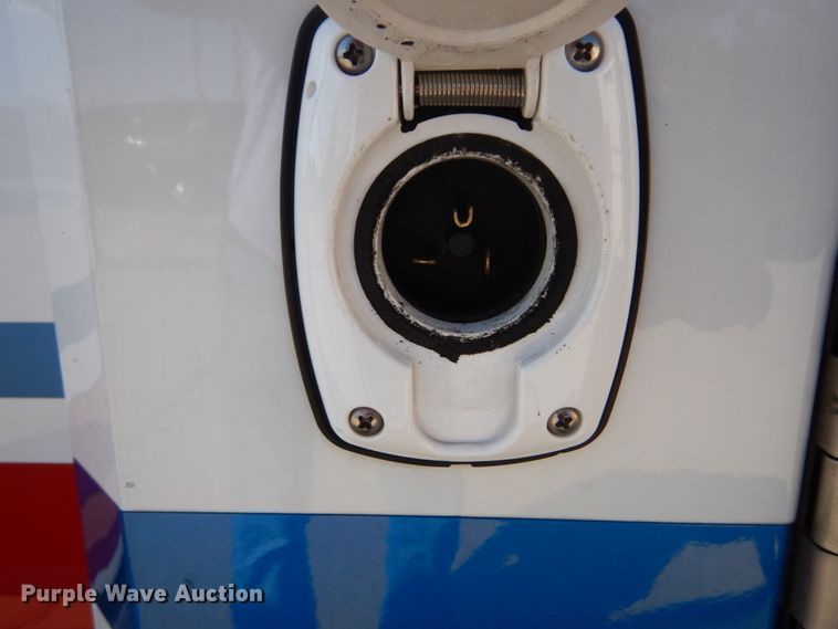 image for item DH2211 2009 Chevrolet C4500 ambulance