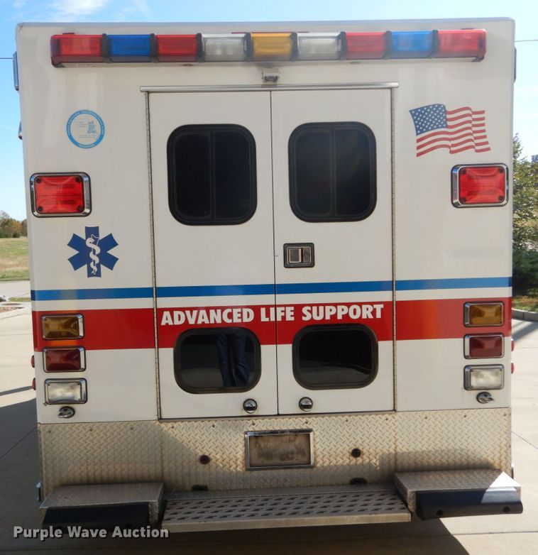 image for item DH2211 2009 Chevrolet C4500 ambulance