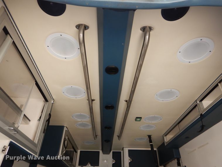 image for item DH2211 2009 Chevrolet C4500 ambulance