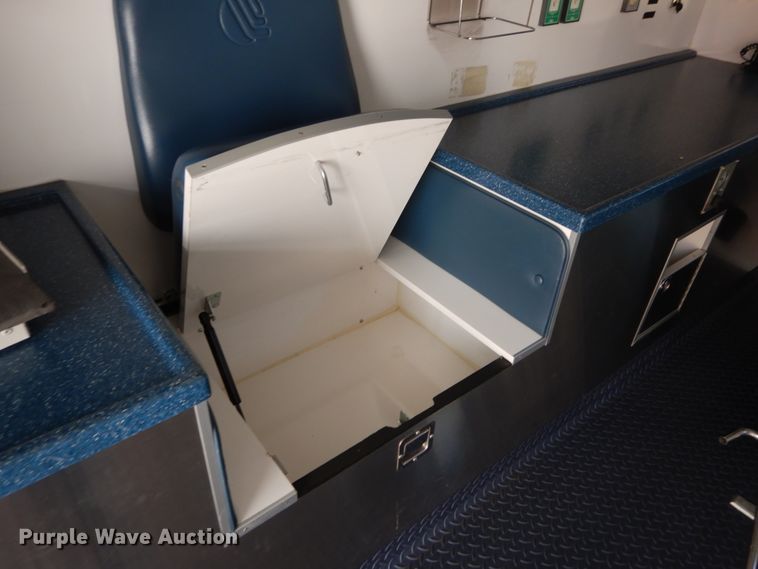 image for item DH2211 2009 Chevrolet C4500 ambulance