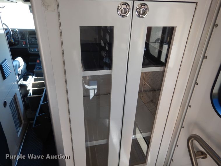 image for item DH2211 2009 Chevrolet C4500 ambulance