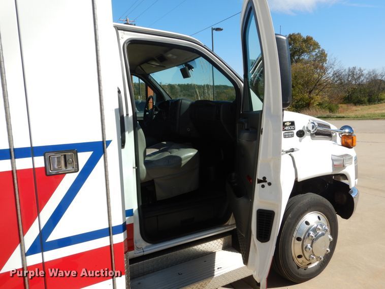 image for item DH2211 2009 Chevrolet C4500 ambulance