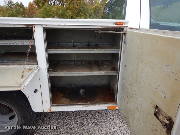 image for item DH2214 2002 Ford F350 Super Duty XL utility bed pickup truck