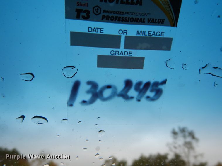 image for item DH2214 2002 Ford F350 Super Duty XL utility bed pickup truck