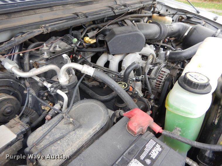 image for item DH2214 2002 Ford F350 Super Duty XL utility bed pickup truck