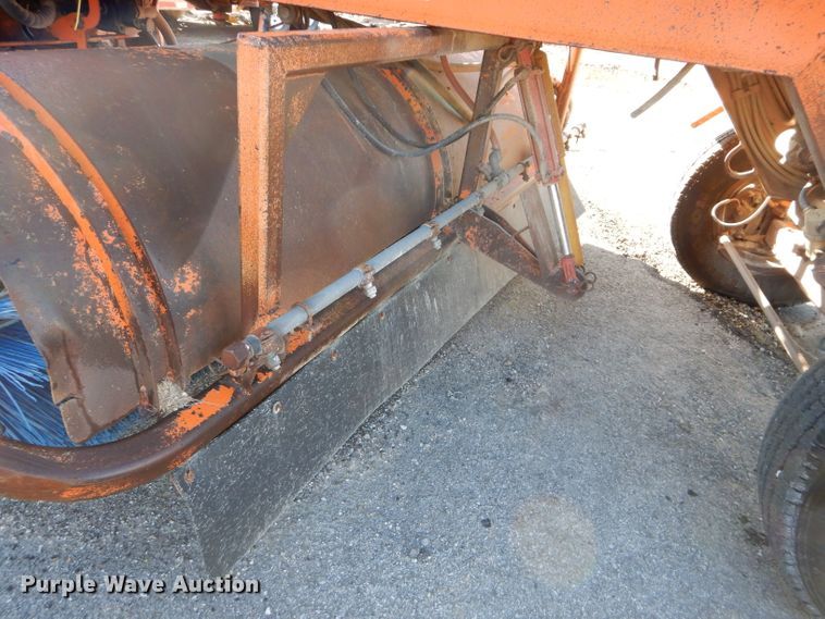 image for item DH2629 2013 Broce RCT-350 broom