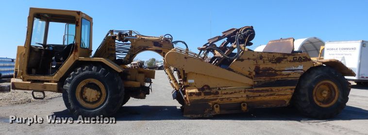 image for item DH2636 1987 Caterpillar 613C elevating scraper