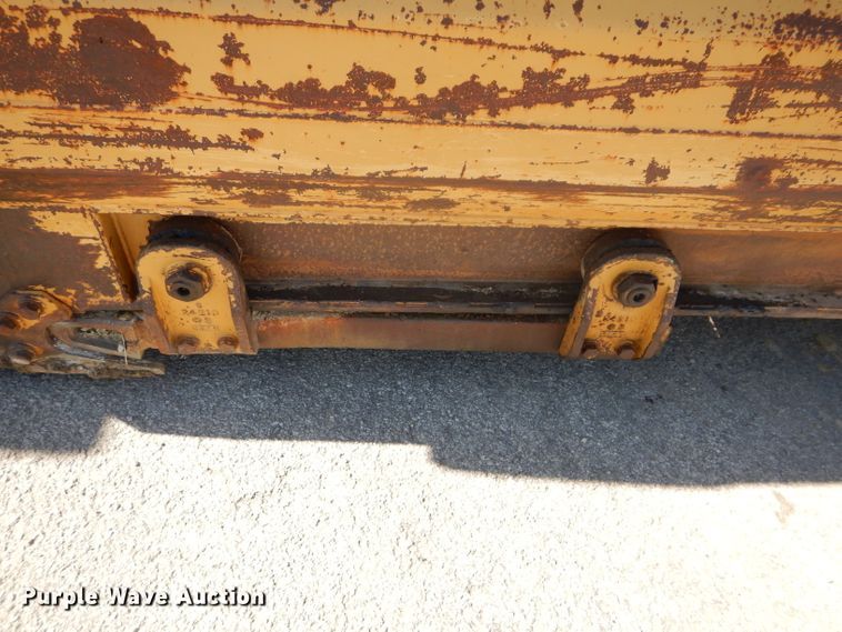 image for item DH2636 1987 Caterpillar 613C elevating scraper