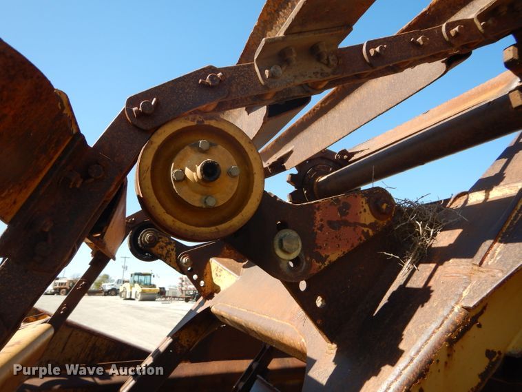 image for item DH2636 1987 Caterpillar 613C elevating scraper