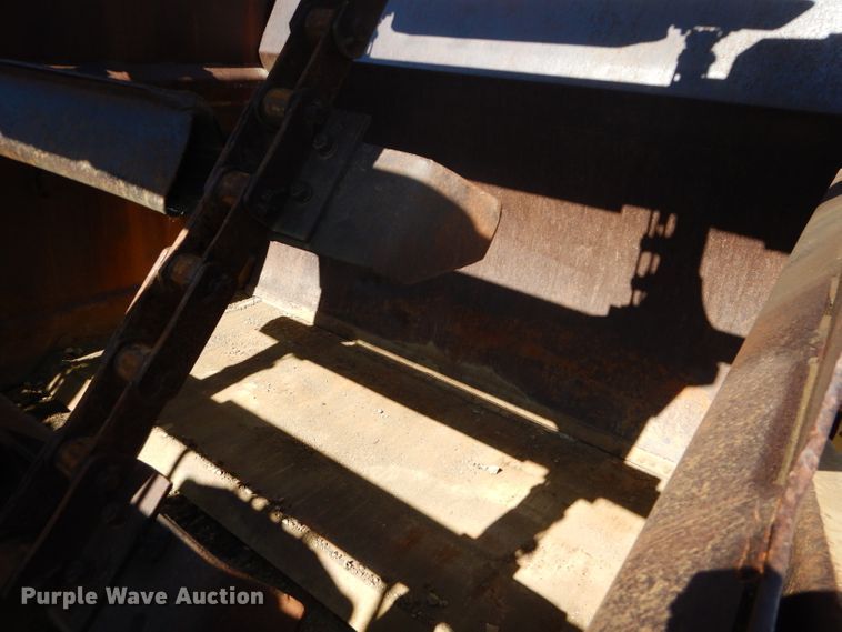 image for item DH2636 1987 Caterpillar 613C elevating scraper