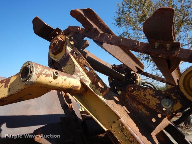 image for item DH2636 1987 Caterpillar 613C elevating scraper