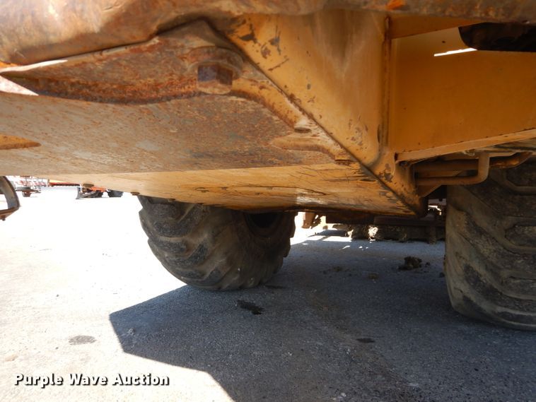 image for item DH2636 1987 Caterpillar 613C elevating scraper