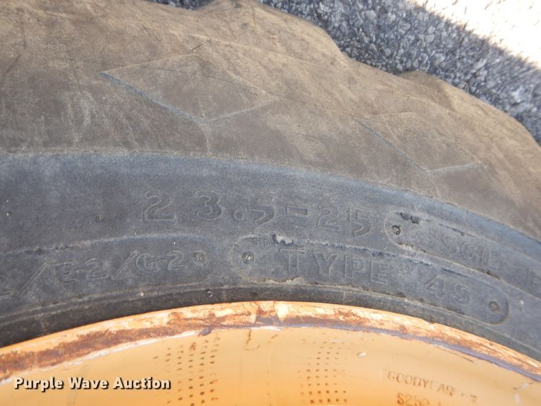 image for item DH2636 1987 Caterpillar 613C elevating scraper