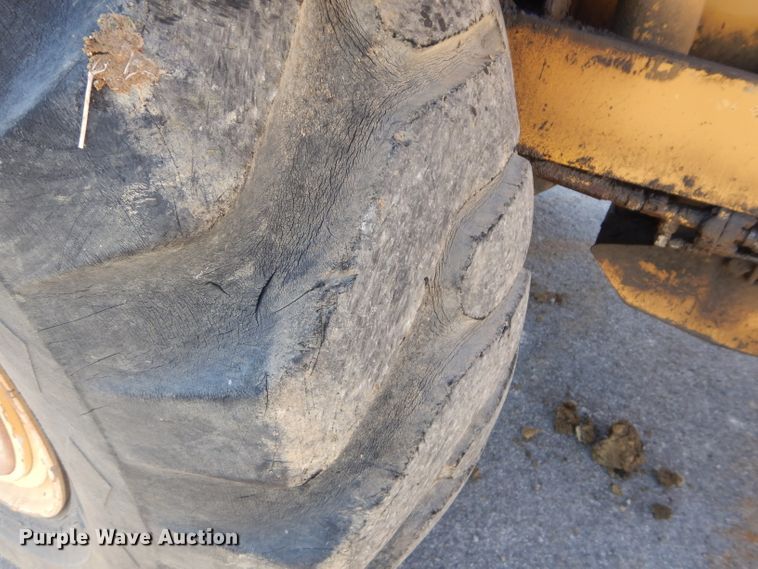 image for item DH2636 1987 Caterpillar 613C elevating scraper