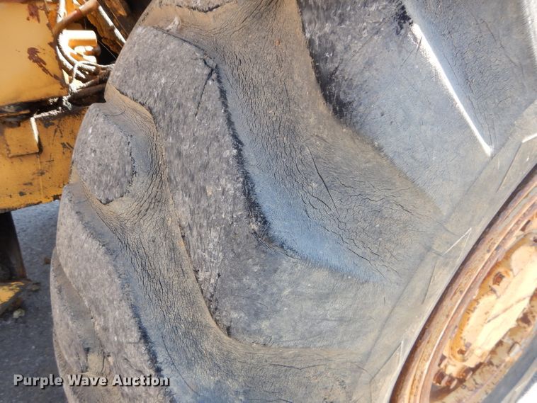 image for item DH2636 1987 Caterpillar 613C elevating scraper