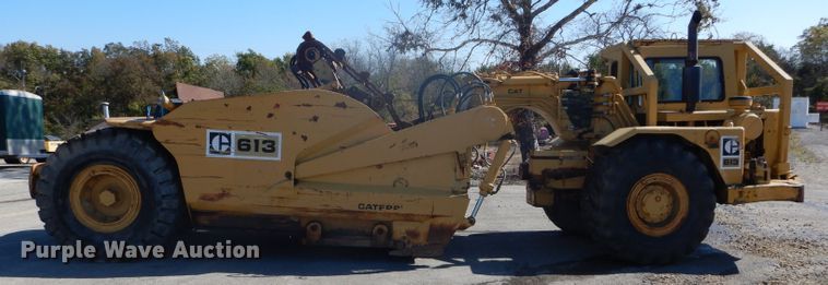 image for item DH2637 1972 Caterpillar 613 elevating scraper
