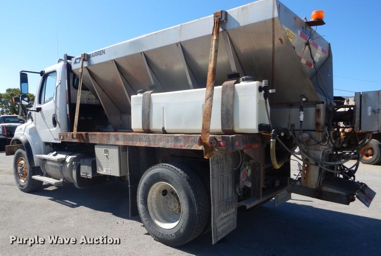 image for item DH2639 2011 Freightliner Business Class M2 flatbed truck