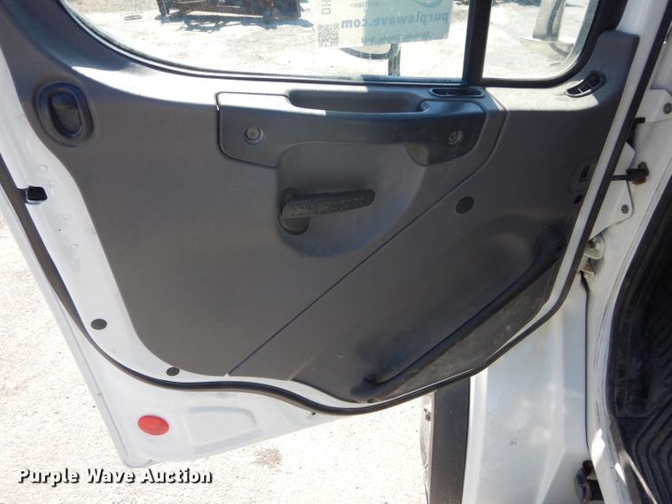 image for item DH2639 2011 Freightliner Business Class M2 flatbed truck