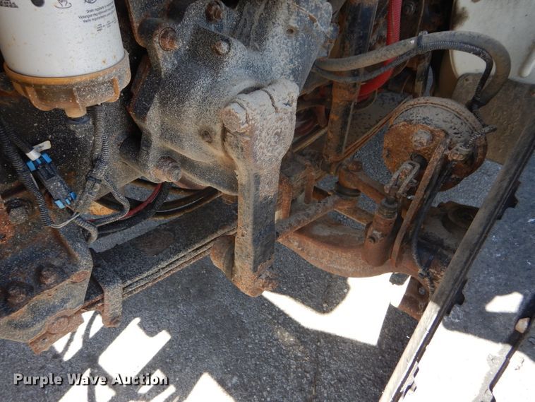 image for item DH2639 2011 Freightliner Business Class M2 flatbed truck