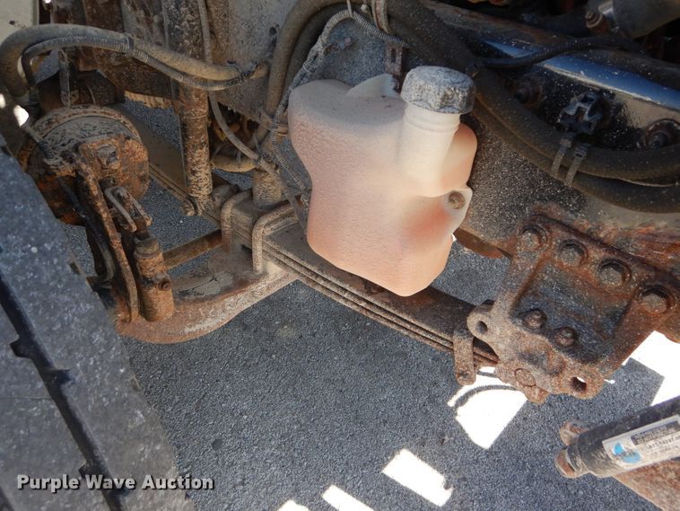 image for item DH2639 2011 Freightliner Business Class M2 flatbed truck