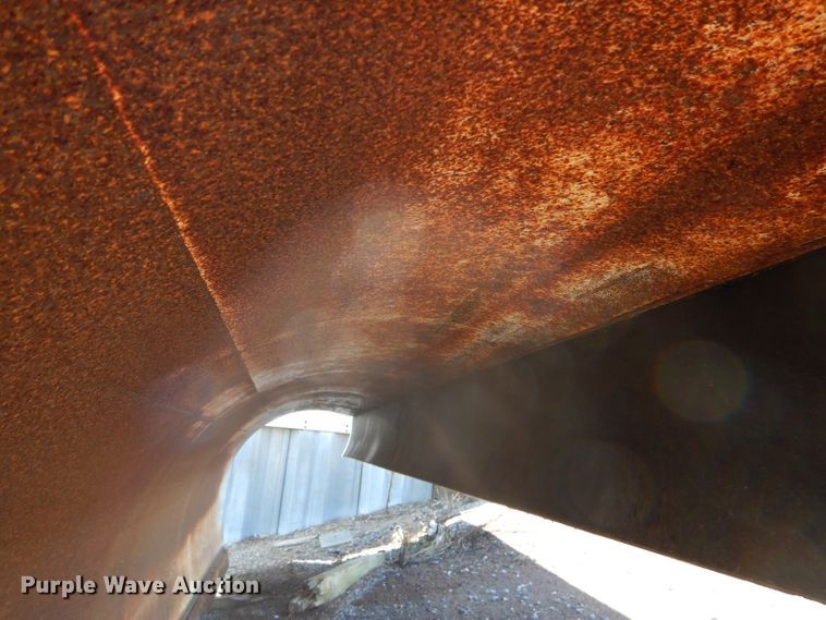 image for item DH2639 2011 Freightliner Business Class M2 flatbed truck