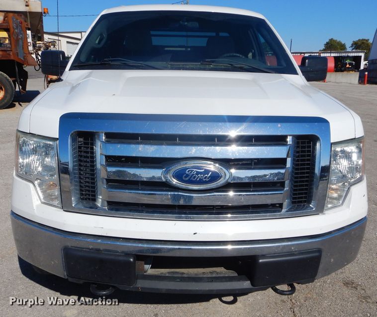 image for item DH2644 2010 Ford F150 SuperCab pickup truck