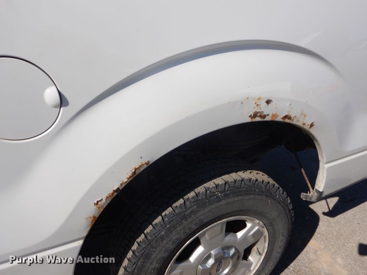 image for item DH2644 2010 Ford F150 SuperCab pickup truck