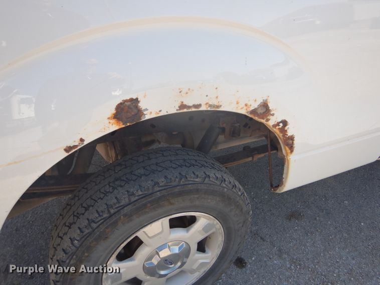 image for item DH2644 2010 Ford F150 SuperCab pickup truck