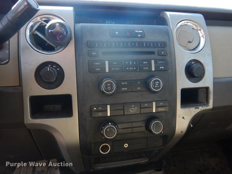 image for item DH2644 2010 Ford F150 SuperCab pickup truck