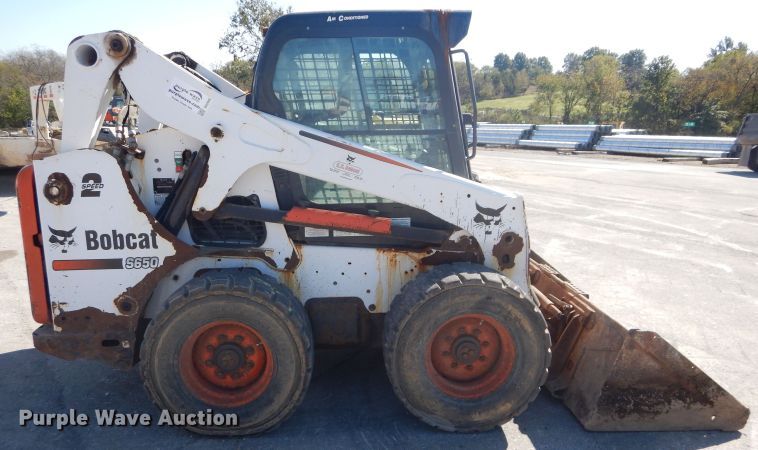 image for item DH2645 2010 Bobcat S650 skid steer