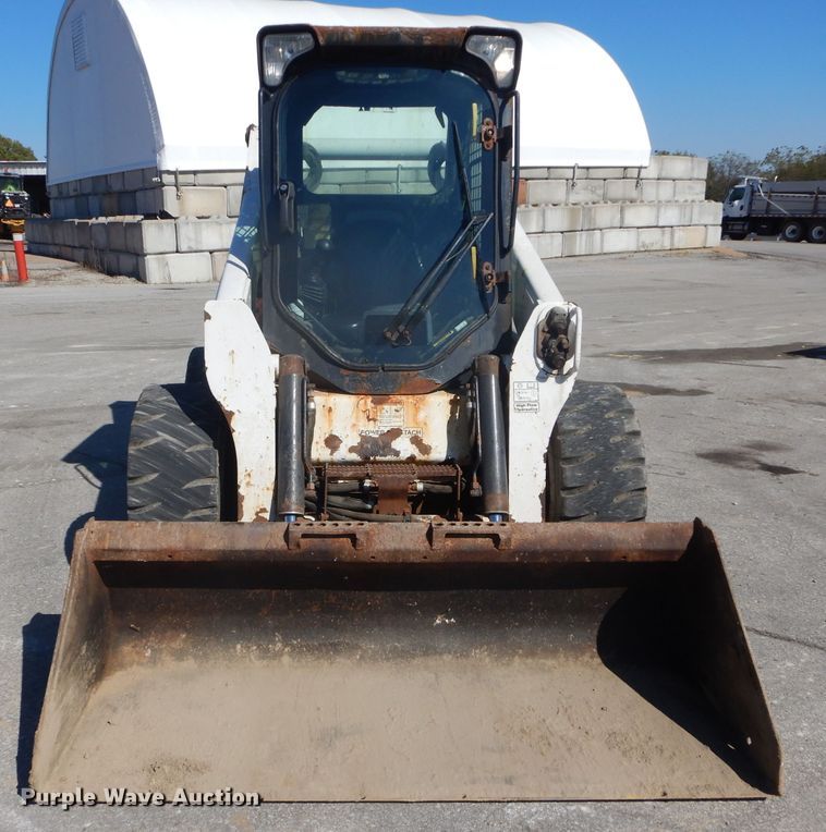 image for item DH2645 2010 Bobcat S650 skid steer