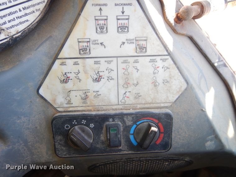 image for item DH2645 2010 Bobcat S650 skid steer