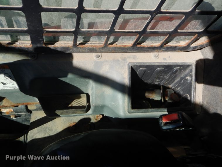 image for item DH2645 2010 Bobcat S650 skid steer