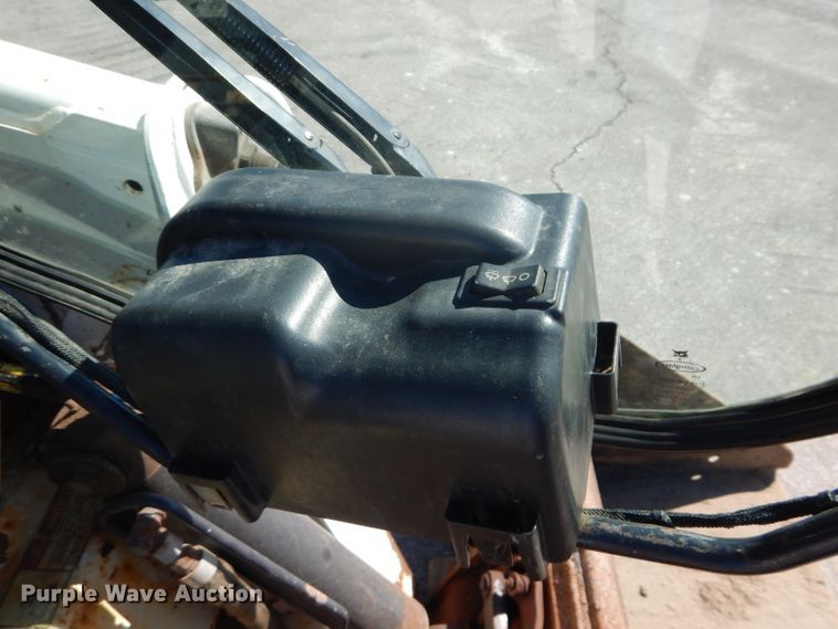 image for item DH2645 2010 Bobcat S650 skid steer