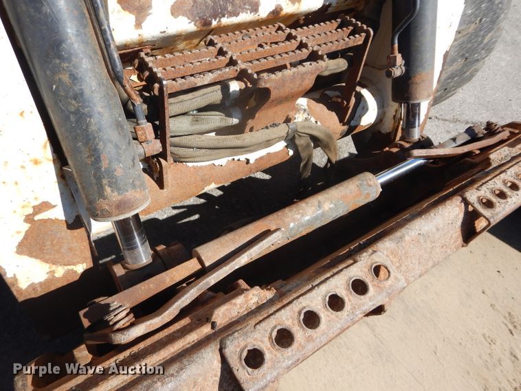 image for item DH2645 2010 Bobcat S650 skid steer