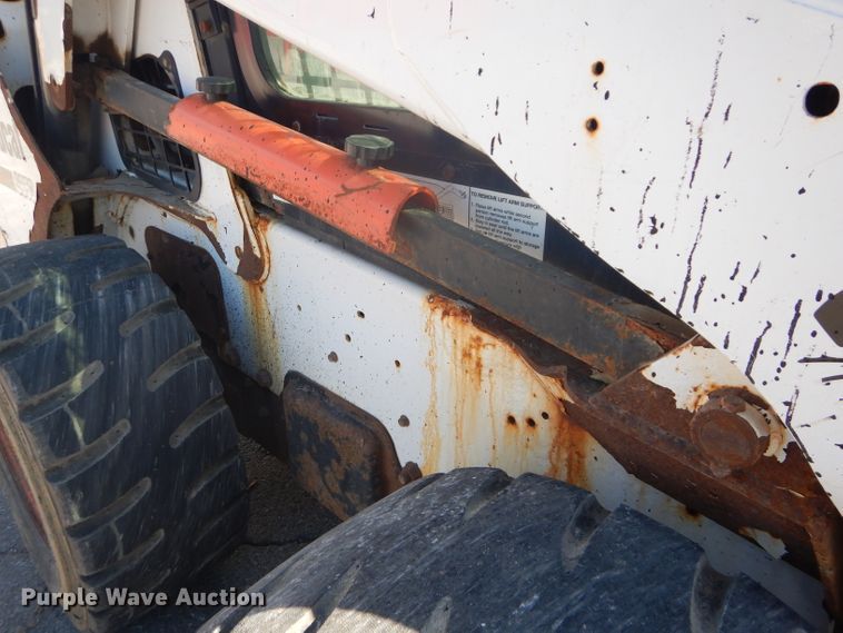 image for item DH2645 2010 Bobcat S650 skid steer