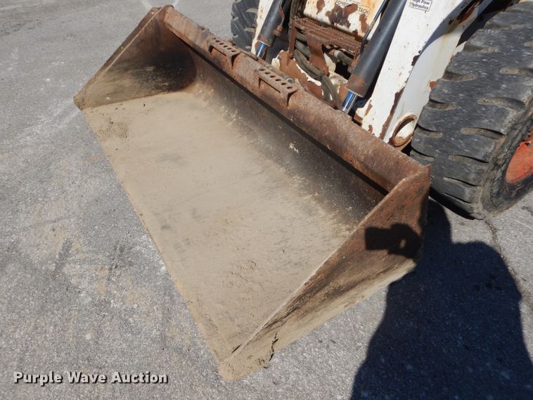 image for item DH2645 2010 Bobcat S650 skid steer