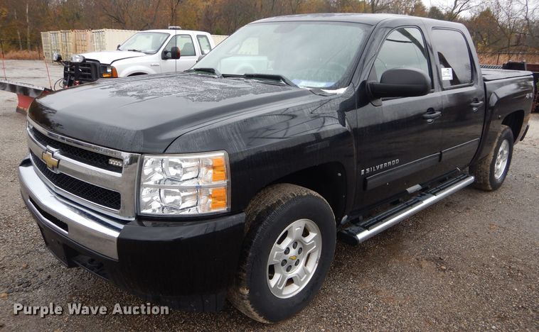 image for item DH2673 2009 Chevrolet Silverado 1500 Crew Cab pickup truck