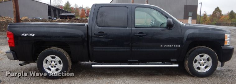 image for item DH2673 2009 Chevrolet Silverado 1500 Crew Cab pickup truck